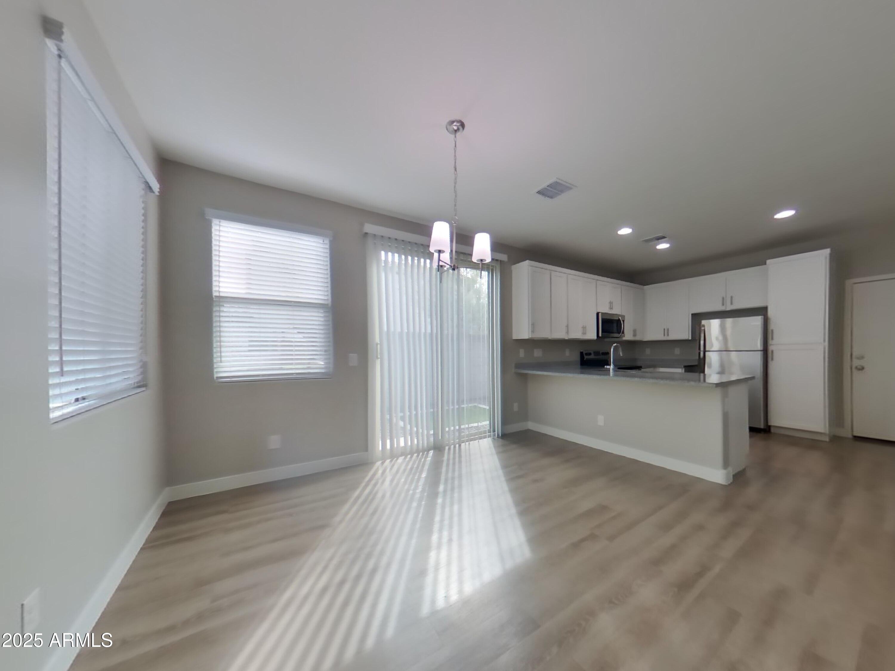 2929 North 28th Street, Unit 3 Phoenix, AZ 85016 - Photo 3 of 17 2_pc_t0SZAOX9EM_QADiDWk1Gg_layout_1