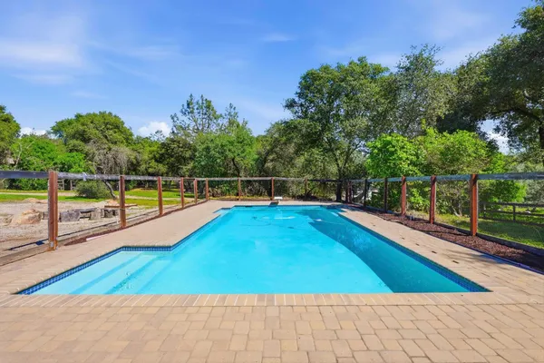 $1,750,000 | 7585 Gold Drive, Loomis, CA 95650