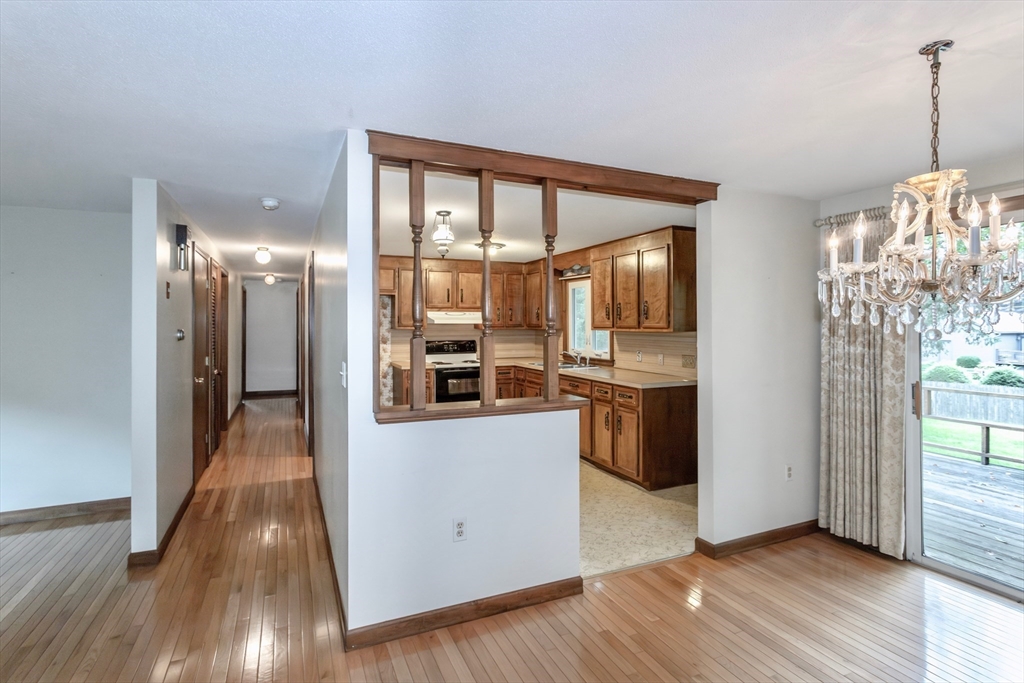 111 Susan Drive Westfield, MA 01085 - Photo 11 of 39
