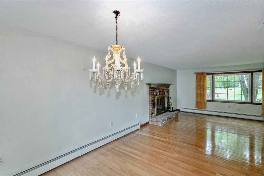 111 Susan Drive Westfield, MA 01085 - Photo 12 of 39