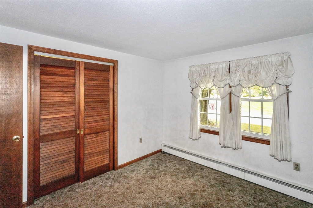 111 Susan Drive Westfield, MA 01085 - Photo 21 of 39
