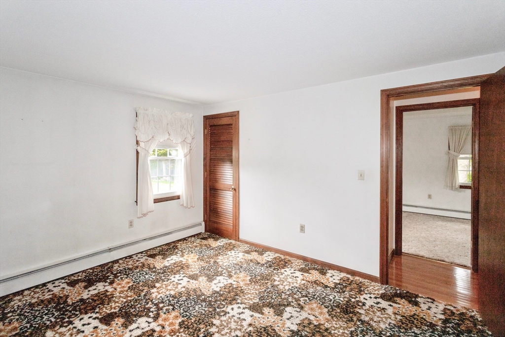 111 Susan Drive Westfield, MA 01085 - Photo 25 of 39