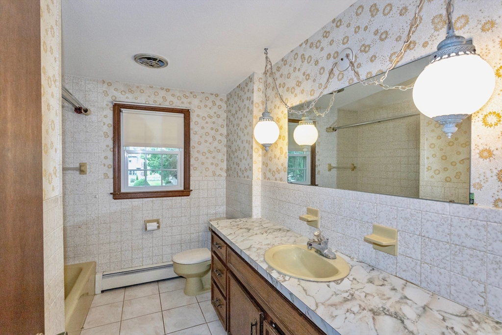 111 Susan Drive Westfield, MA 01085 - Photo 30 of 39