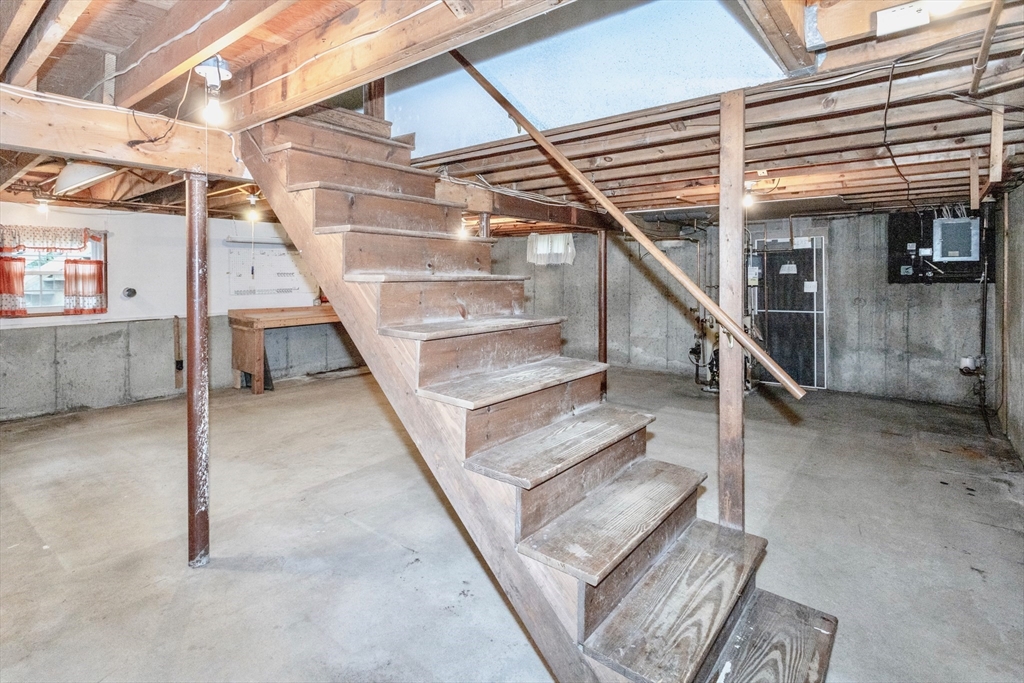 111 Susan Drive Westfield, MA 01085 - Photo 36 of 39