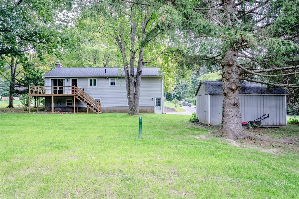 111 Susan Drive Westfield, MA 01085 - Photo 38 of 39