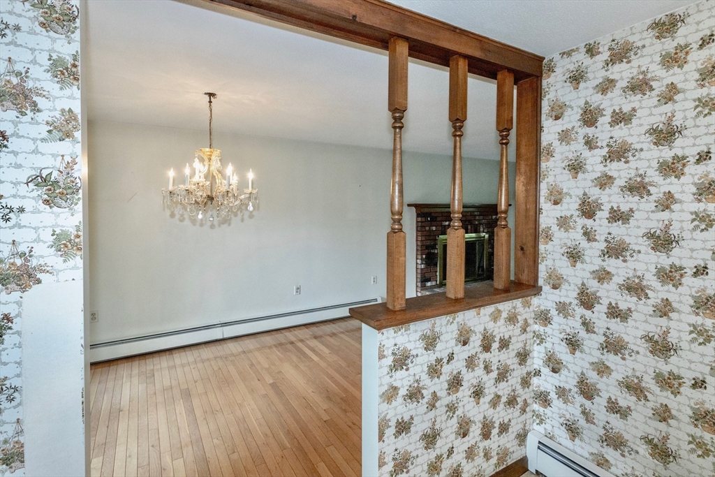 111 Susan Drive Westfield, MA 01085 - Photo 9 of 39
