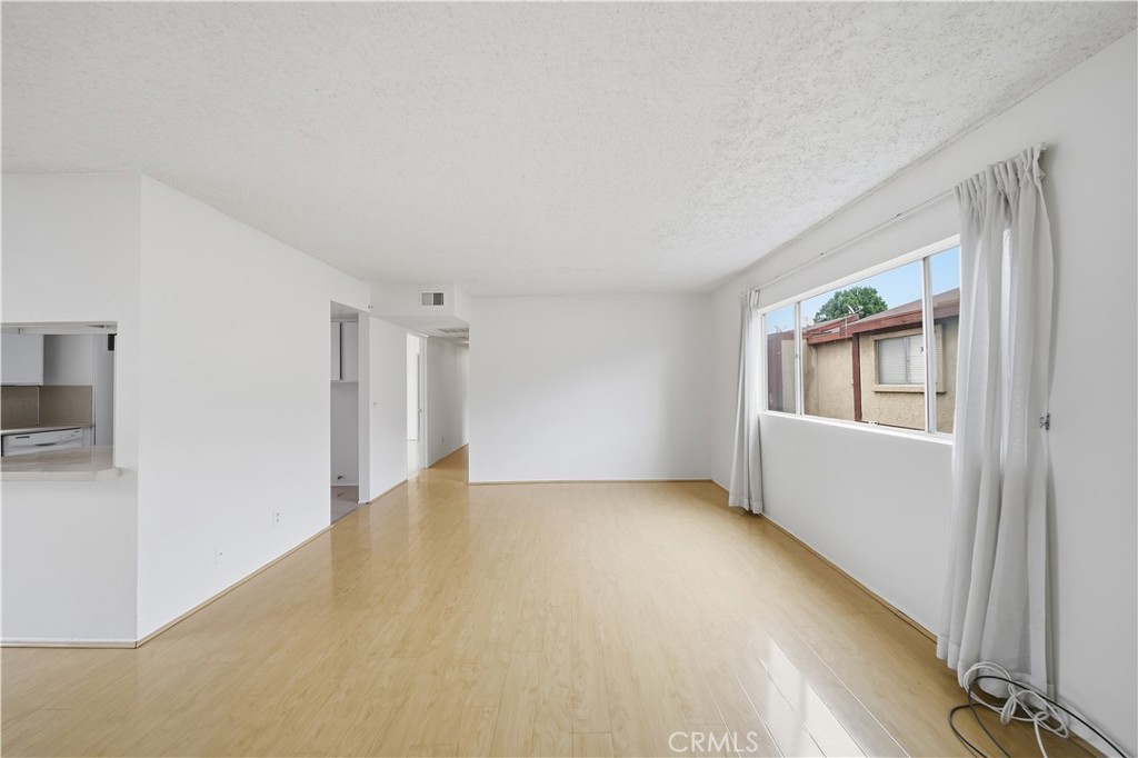 11829 Ferris Road, Unit B El Monte, CA 91732 - Photo 5 of 48 Gallery Image 5