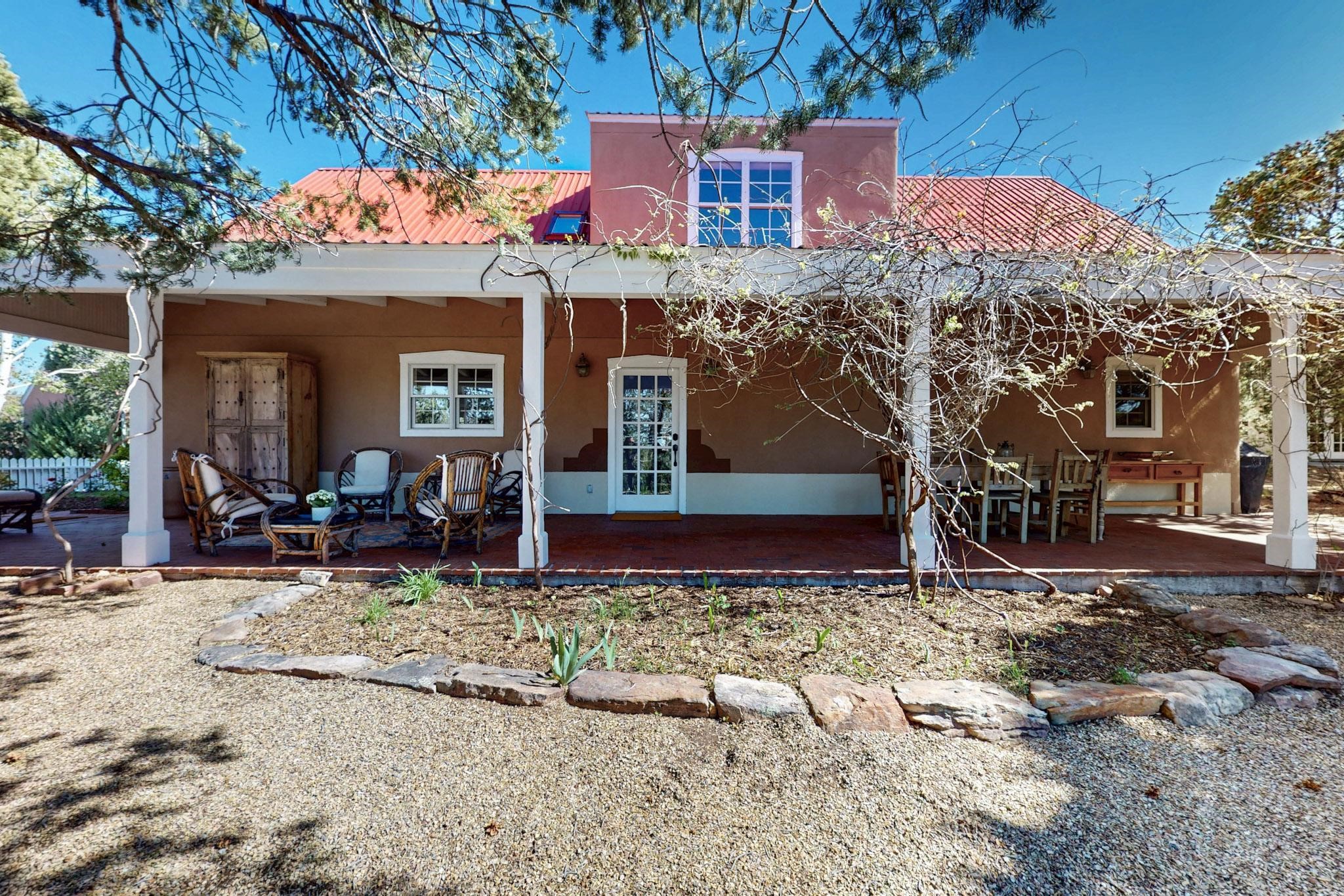 15 Toltec Road Santa Fe, NM 87505 - Photo 35 of 72 Outdoor relaxation
