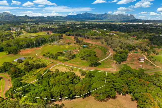 a view of a lake in middle of the town