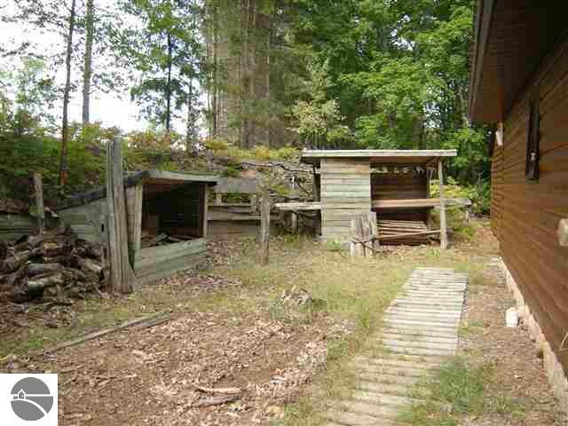 5460 Hodge Road Kingsley, MI 49649 - Photo 14 of 15 1739968-13.JPG