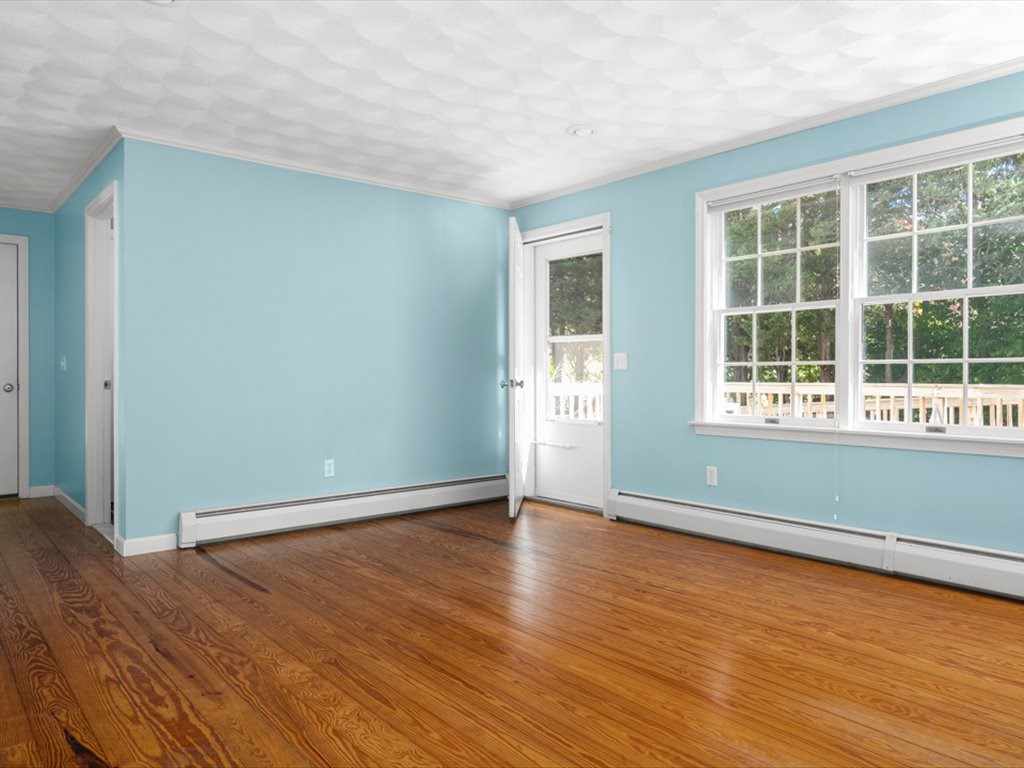 46 North Road Jamestown, RI 02835 - Photo 10 of 28