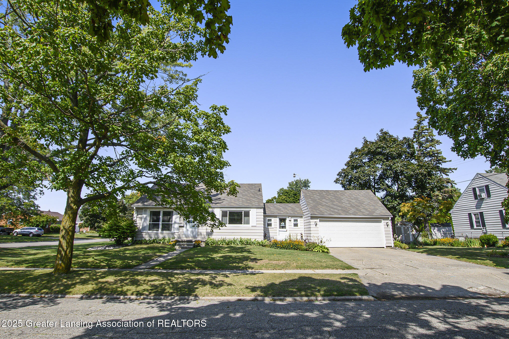 3338 Sylvan Road Lansing, MI 48917 - Photo 25 of 28 004_file_719