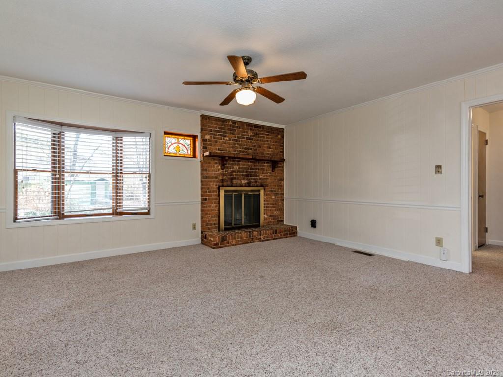 2525 Oakdale Road Charlotte, NC 28216 - Photo 12 of 40