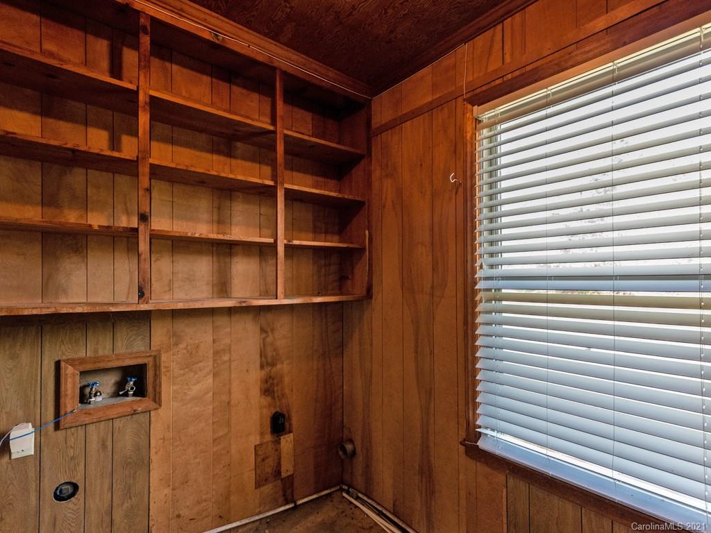 2525 Oakdale Road Charlotte, NC 28216 - Photo 22 of 40