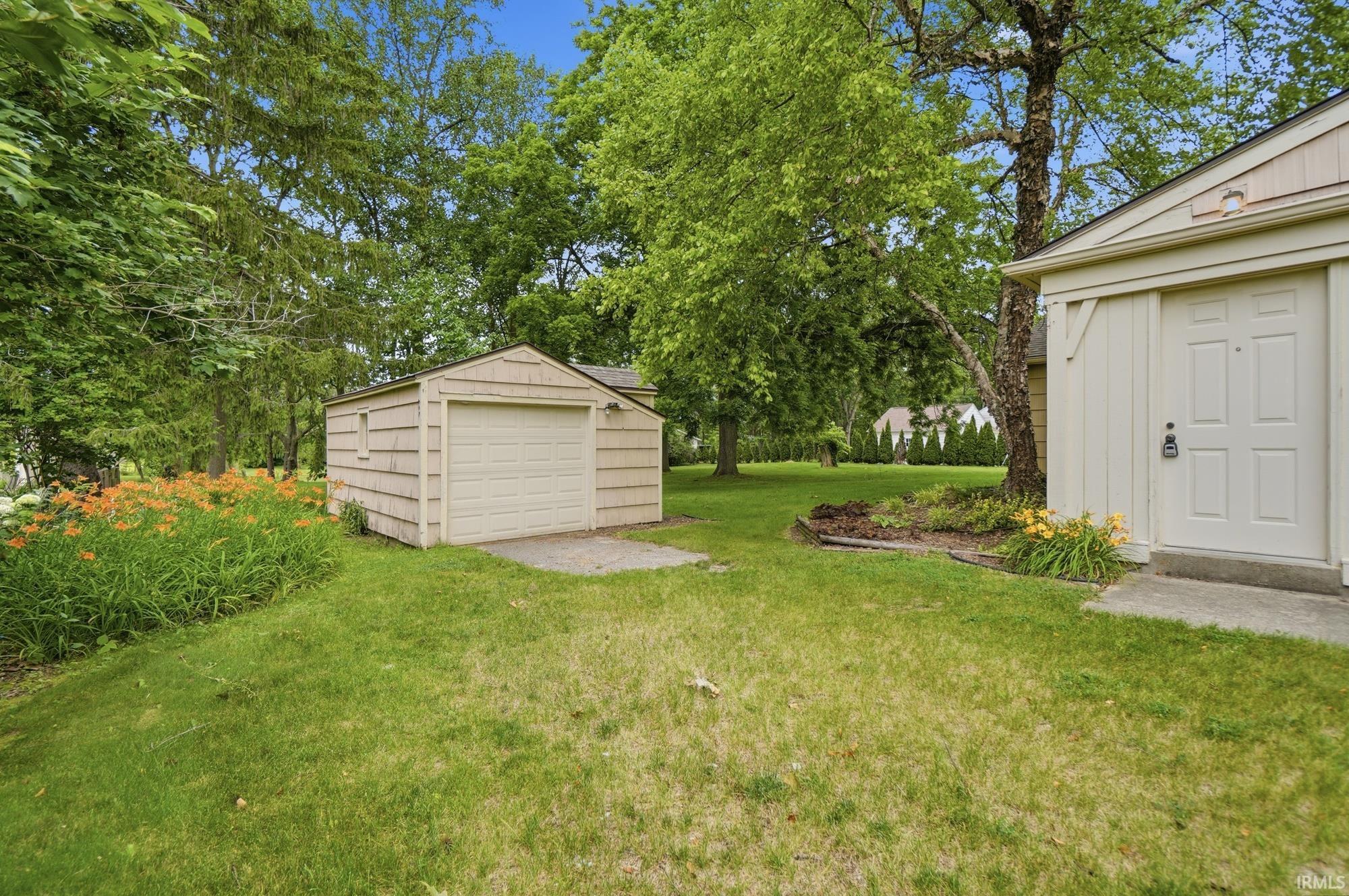 8732 Winchester Road Fort Wayne, IN 46819 - Photo 41 of 50