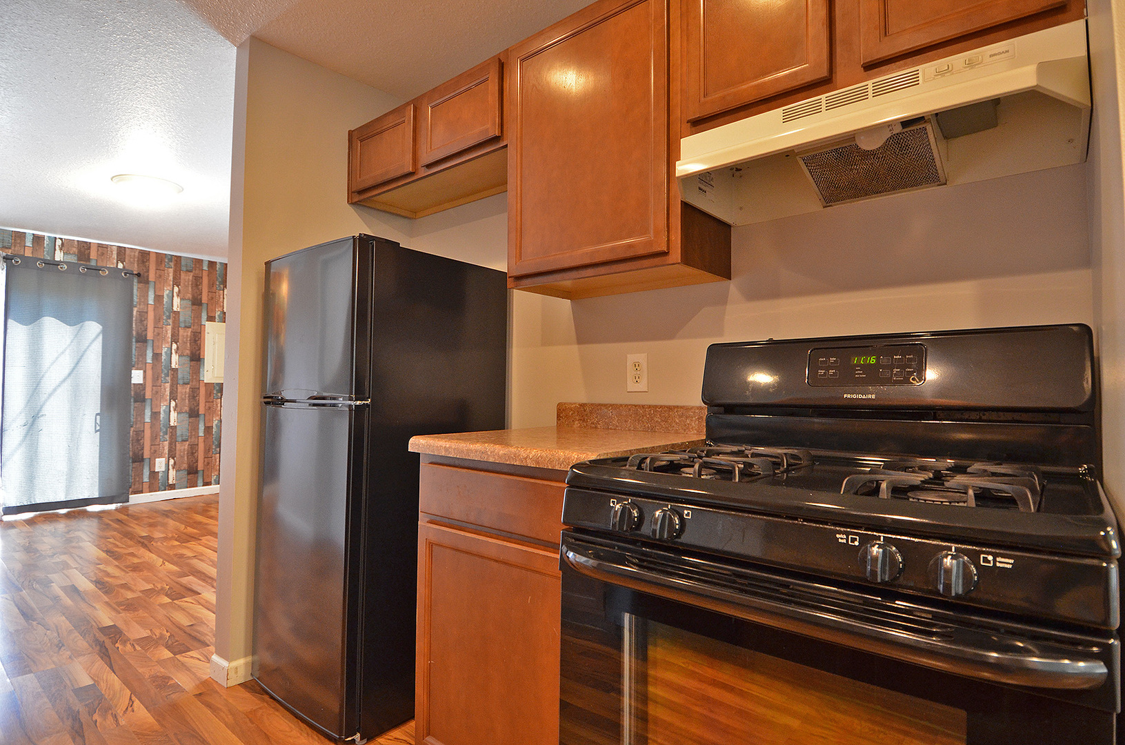 2116 Champlain Street Ottawa, IL 61350 - Photo 5 of 17