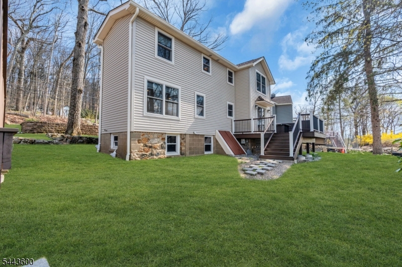 109 Castle Rock Road Lake Hopatcong, NJ 07849 - Photo 27 of 28