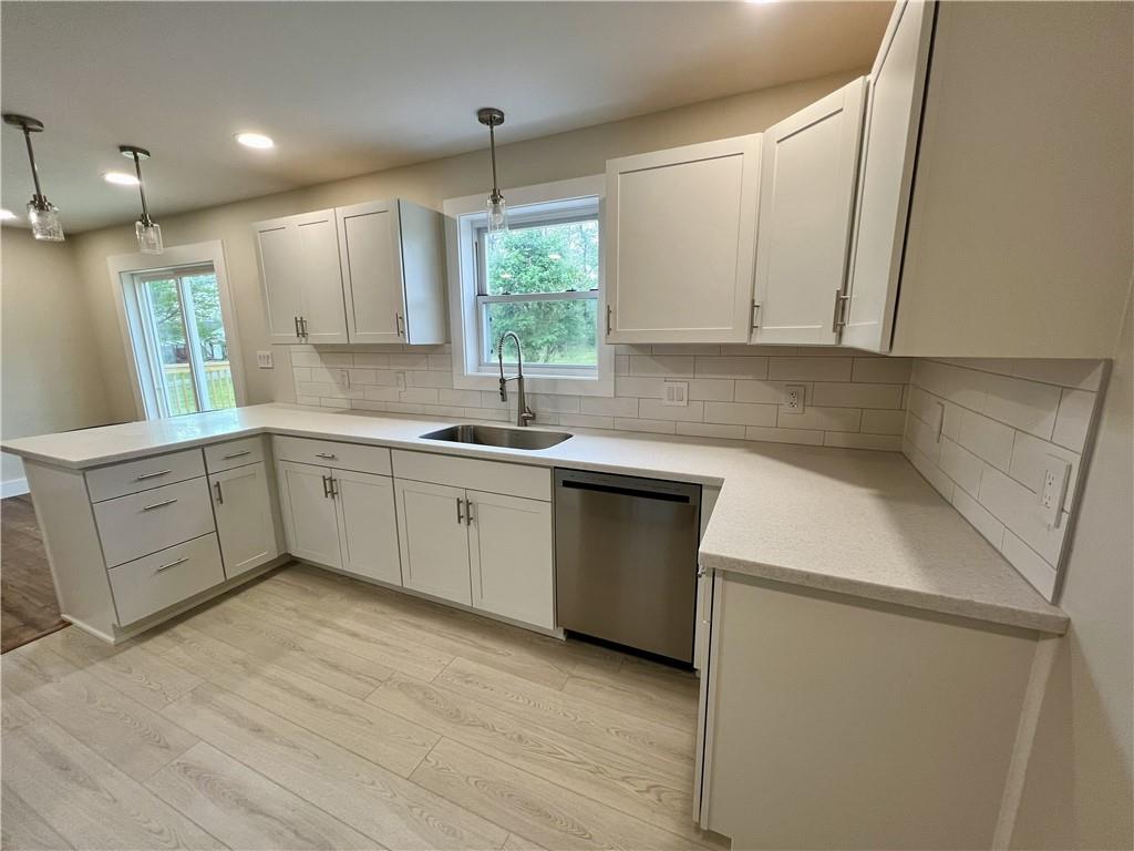 1057 Winfield Road Cabot, PA 16023 - Photo 17 of 34