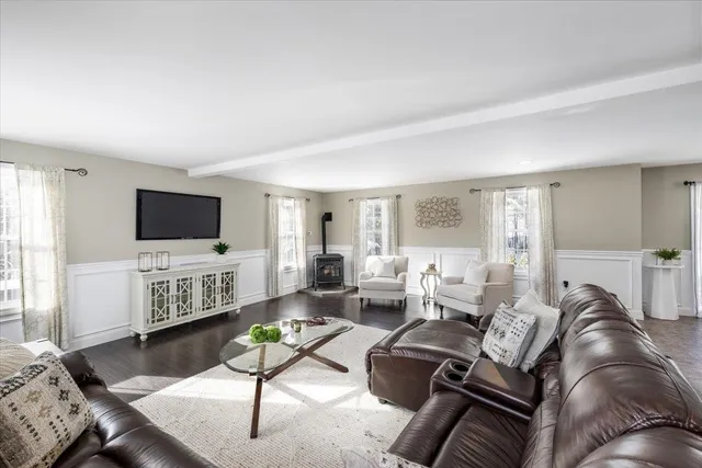 $799,000 | 10 Berlang Road, Londonderry, NH 03053