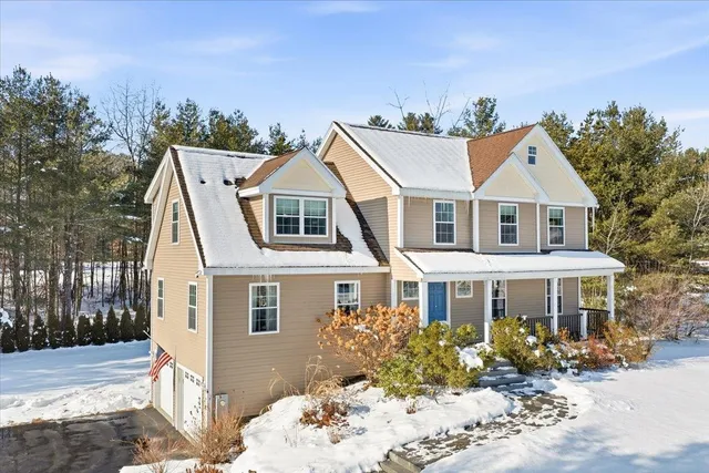 $799,000 | 10 Berlang Road, Londonderry, NH 03053