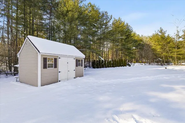 $799,000 | 10 Berlang Road, Londonderry, NH 03053