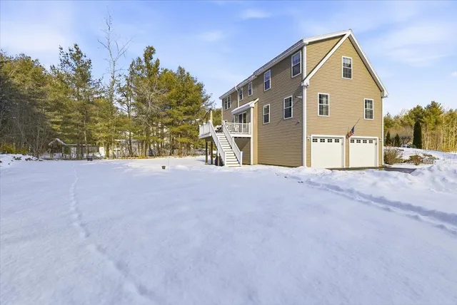 $799,000 | 10 Berlang Road, Londonderry, NH 03053