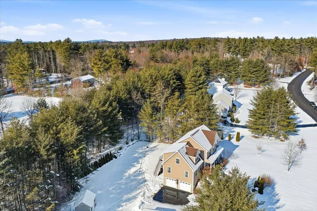 $799,000 | 10 Berlang Road, Londonderry, NH 03053
