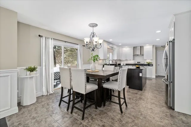 $799,000 | 10 Berlang Road, Londonderry, NH 03053