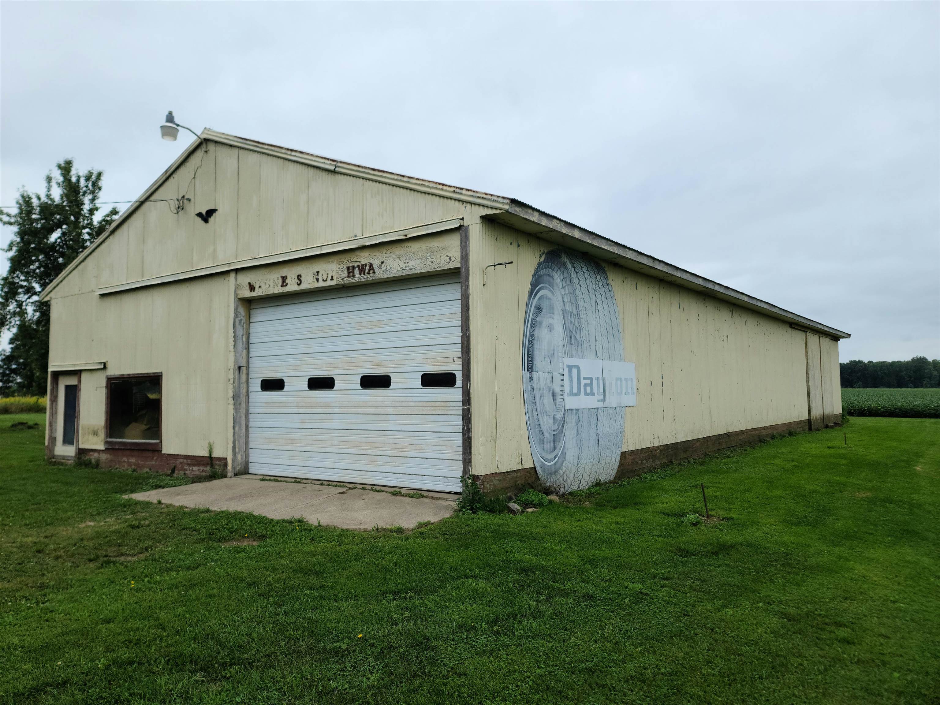 3701 North Geeck Road Corunna, MI 48817 - Photo 8 of 8 50089232-7.JPG