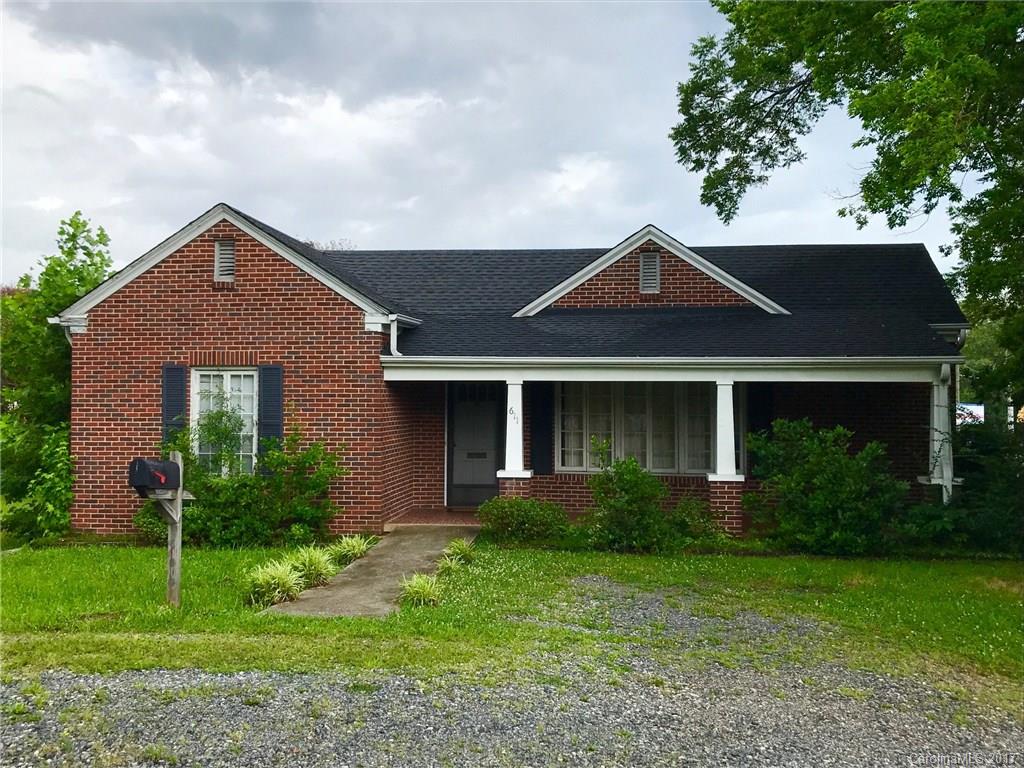 611 East Rutherford Street Landrum, SC 29356 - Photo 1 of 17 Gallery Image 1