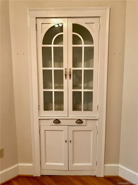 611 East Rutherford Street Landrum, SC 29356 - Photo 12 of 17 Gallery Image 12