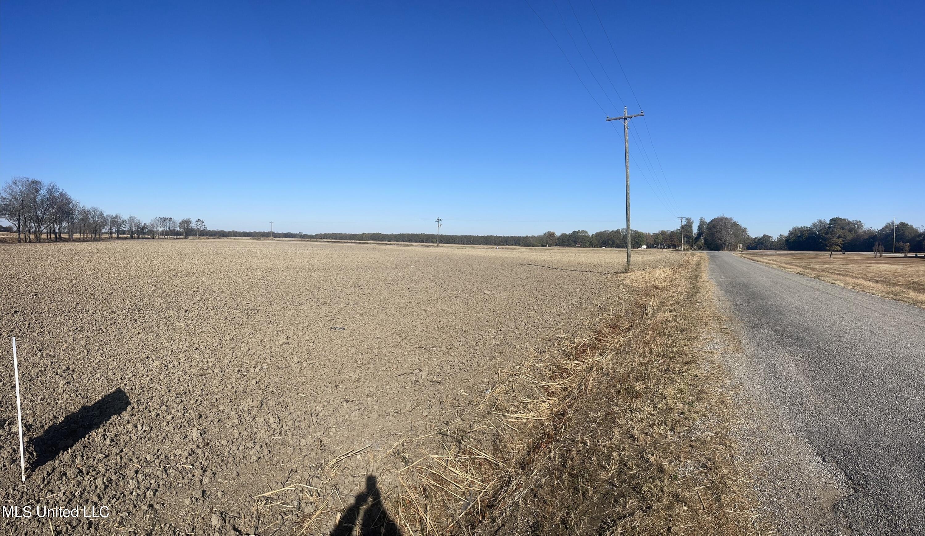 East Rosemary Road Cleveland, MS 38732 - Photo 2 of 7 3