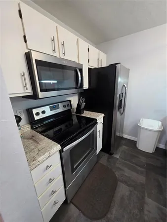 $1,995 | 4000 Southwest 23rd Street, Unit 6305, Gainesville, FL 32608