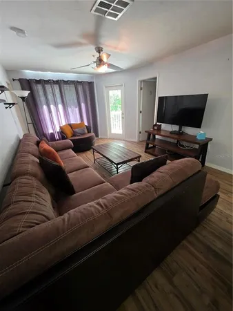 $1,995 | 4000 Southwest 23rd Street, Unit 6305, Gainesville, FL 32608