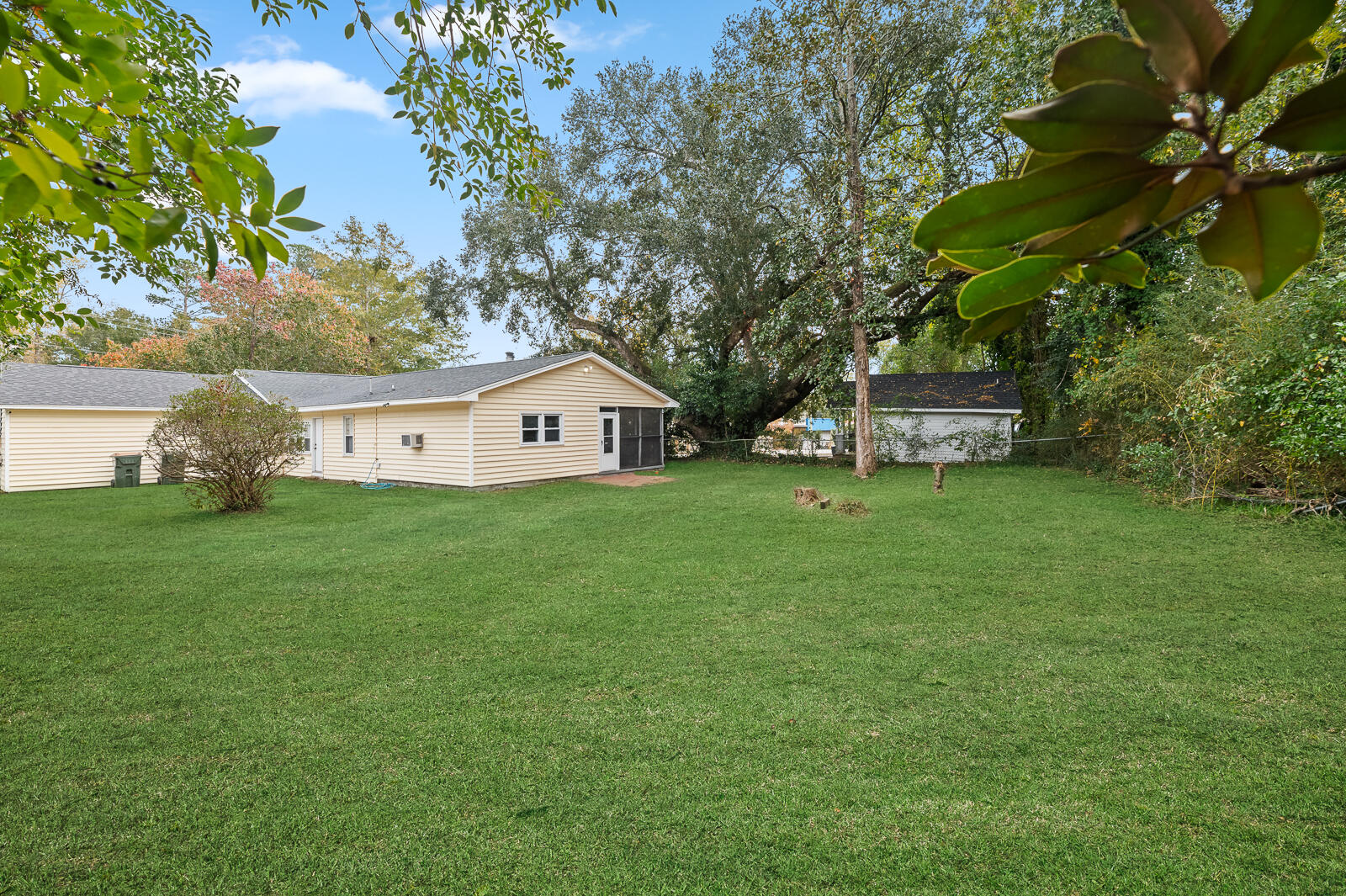 105 Broughton Road Moncks Corner, SC 29461 - Photo 21 of 21 105 Broughton Rd 26 of 26