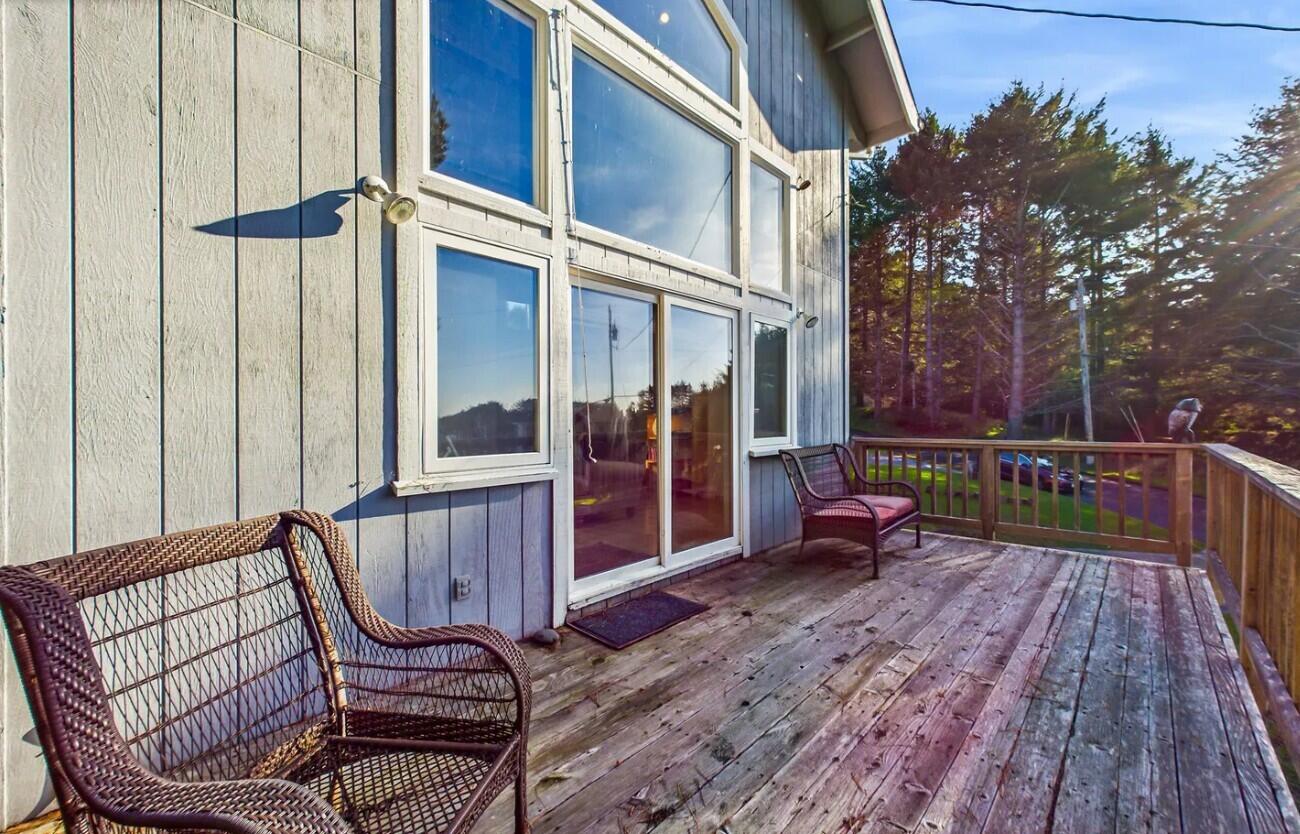 645 Ridge Road Shelter Cove, CA 95589 - Photo 30 of 31