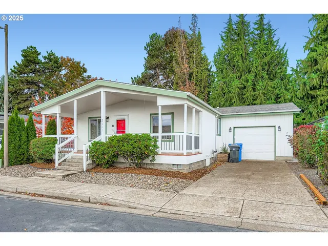 $344,900 | 2111 Pippin Street Northeast, Salem, OR 97305