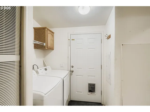 $344,900 | 2111 Pippin Street Northeast, Salem, OR 97305