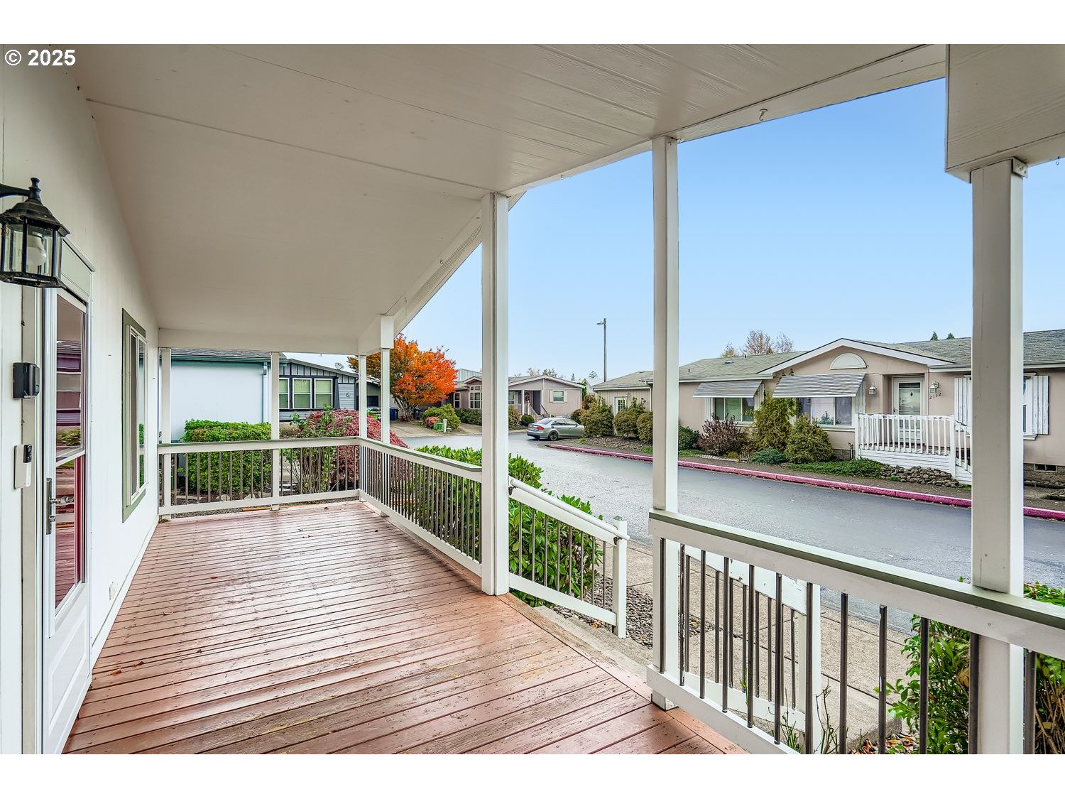 2111 Pippin Street Northeast Salem, OR 97305 - Photo 3 of 26 a view of porch with wooden floor
