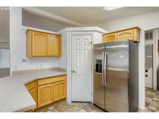 $344,900 | 2111 Pippin Street Northeast, Salem, OR 97305