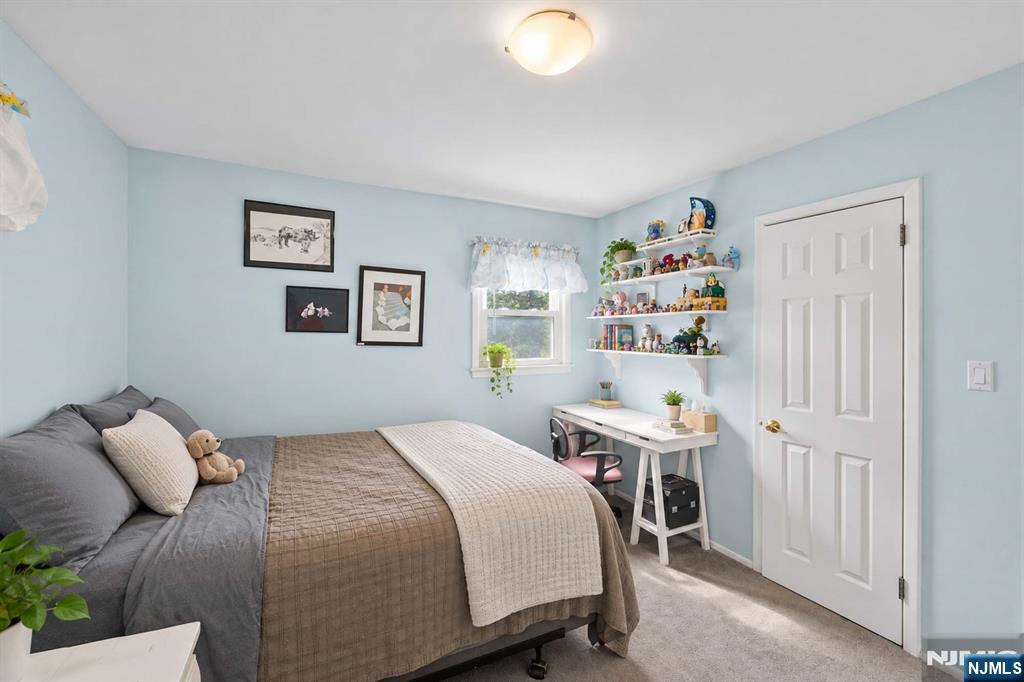 299 Charnwood Road New Providence, NJ 07974 - Photo 20 of 41 Gallery Image 20