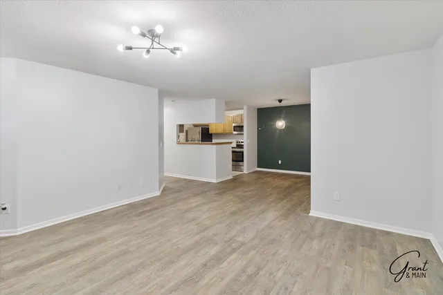 $1,850 | 313 Marigold Circle, Westland, MI 48185