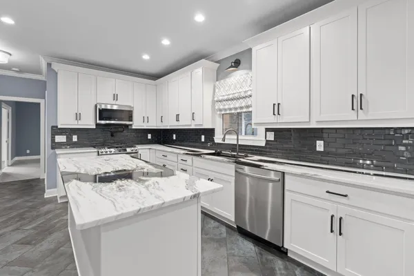 $865,000 | 904 Golf View Drive Northwest, Cleveland, TN 37312