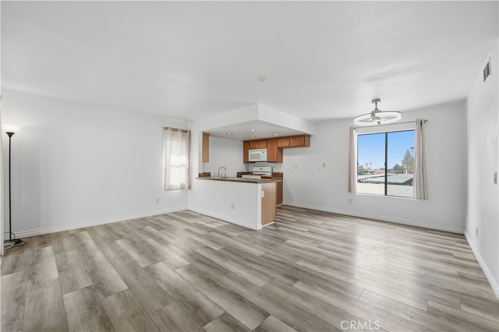 1142 West Blaine Street Riverside, CA 92507 - Photo 10 of 33 Large family room with separate dining area