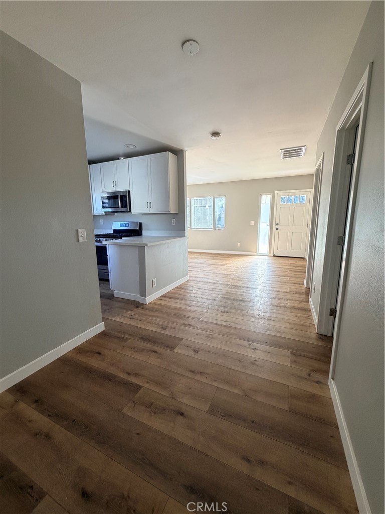 4033 Linwood Place Riverside, CA 92506 - Photo 10 of 12 Dining room looking into the living room and kitchen