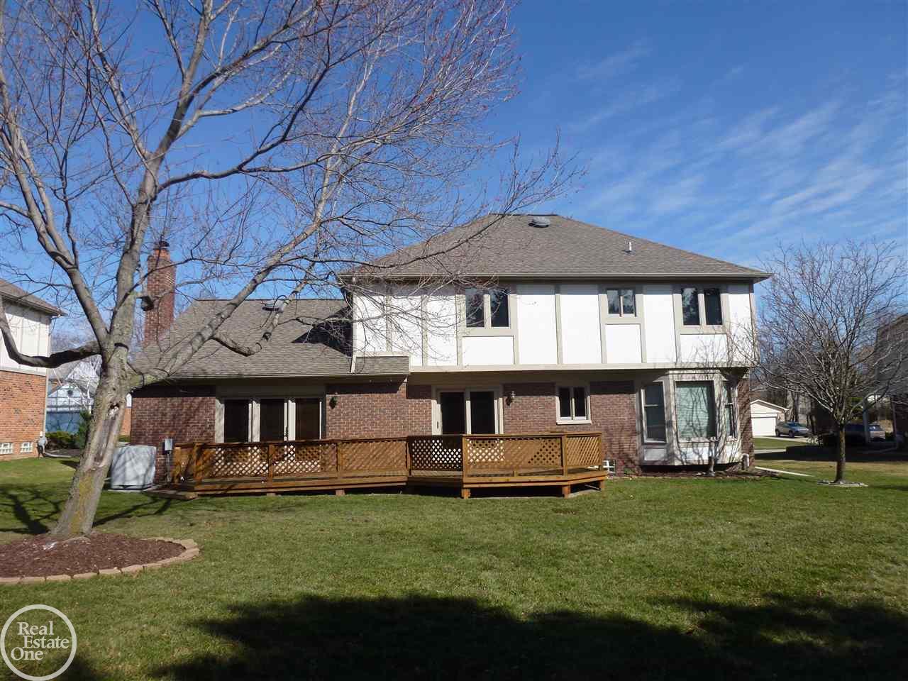 539 Shellbourne Drive Rochester Hills, MI 48309 - Photo 2 of 37