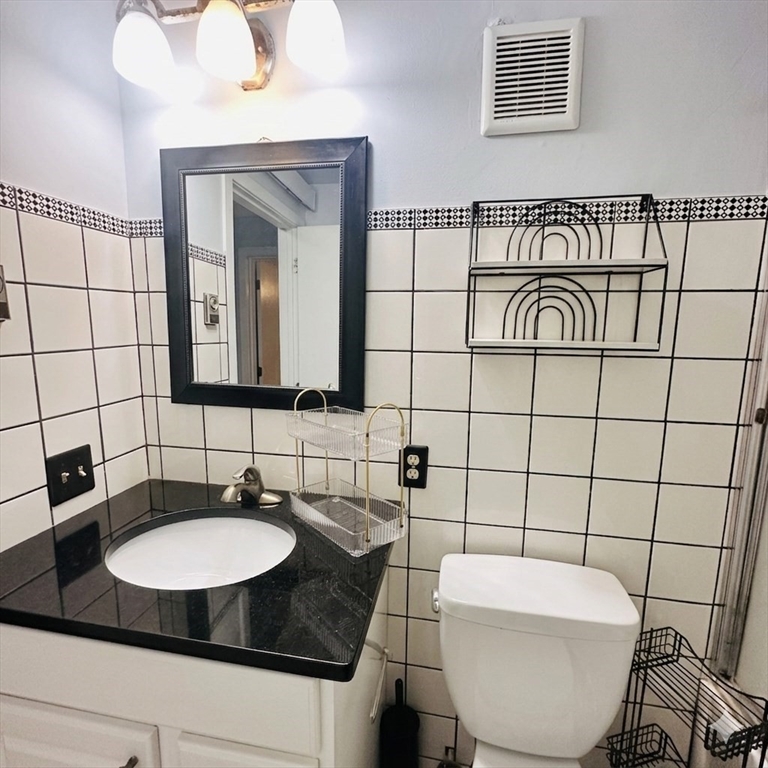 520 High Street, Unit 7 Clinton, MA 01510 - Photo 23 of 42