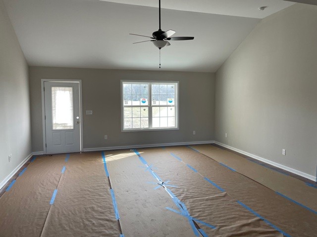 573 Sears Roebuck Road Tullahoma, TN 37388 - Photo 4 of 12 Gallery Image 4