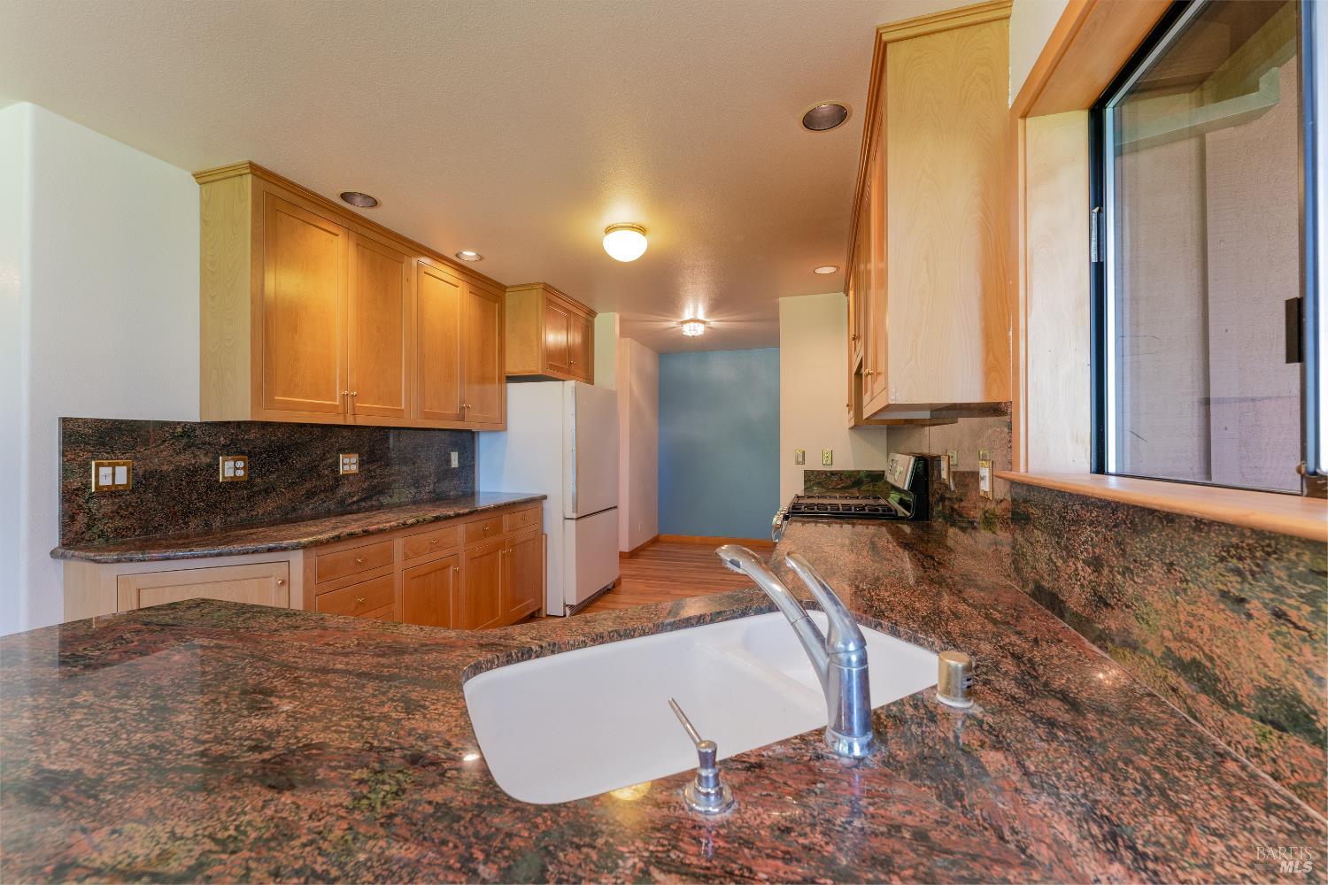 28801 Pinecrest Road Willits, CA 95490 - Photo 12 of 74