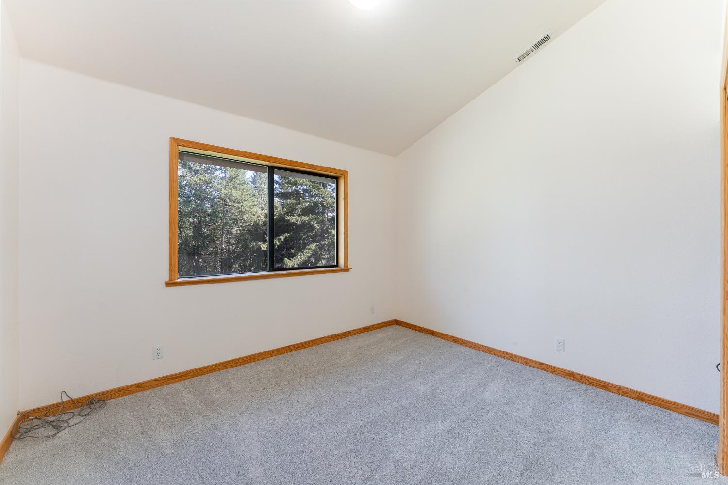 28801 Pinecrest Road Willits, CA 95490 - Photo 25 of 74